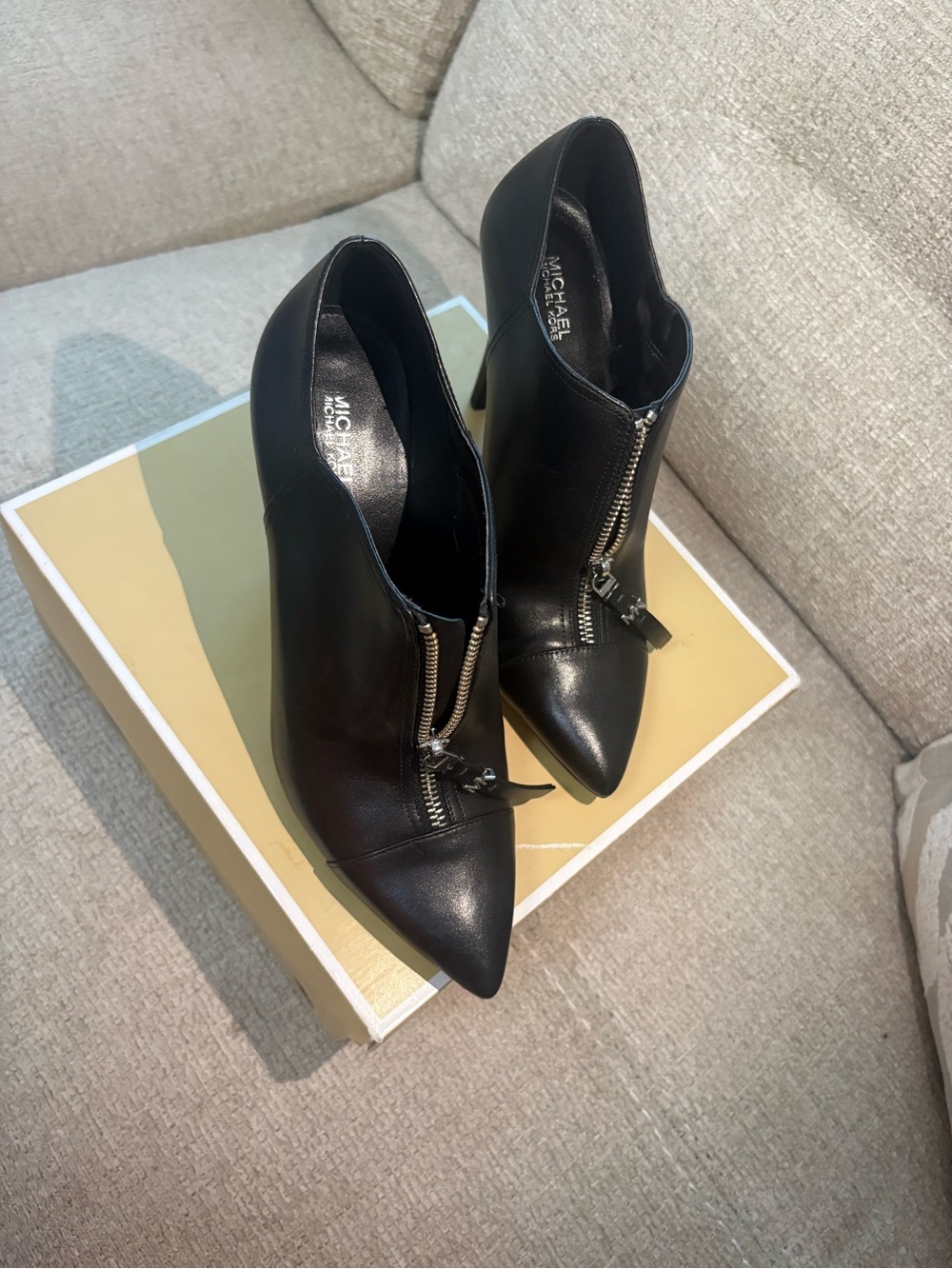 Michael Kors Black Leather Pointed Toe Zip Front Ankle Booties